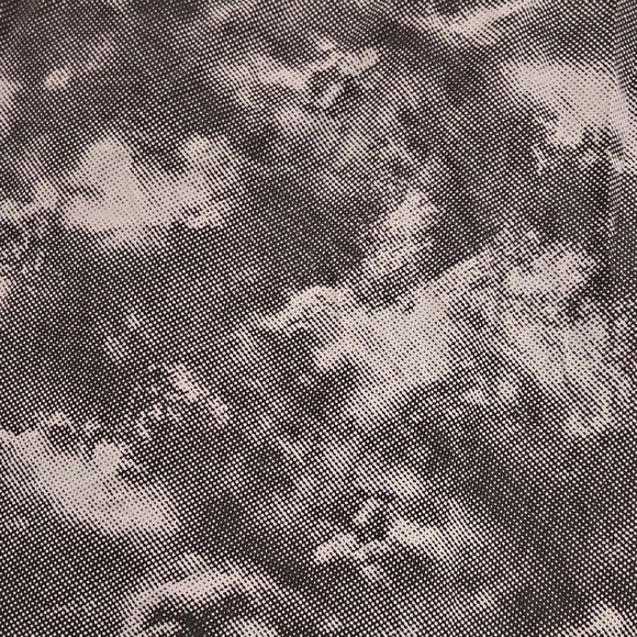 Athleta Monochrome Patterned Top - Picture 7 of 7